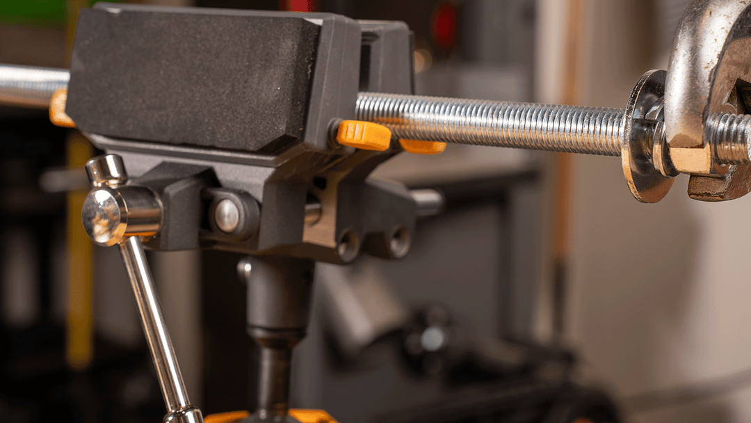 The Innovation Behind <br>IQ Vise Jaws™ – Sure-Fit™:<br> Engineering for Versatility and Precision-Work IQ Tools